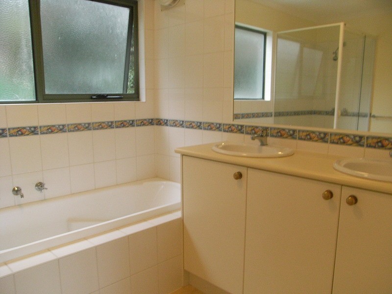 9 Chatswood Drive, Anglesea VIC 3230