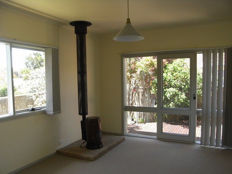 2/13 McMillan Street, Anglesea VIC 3230