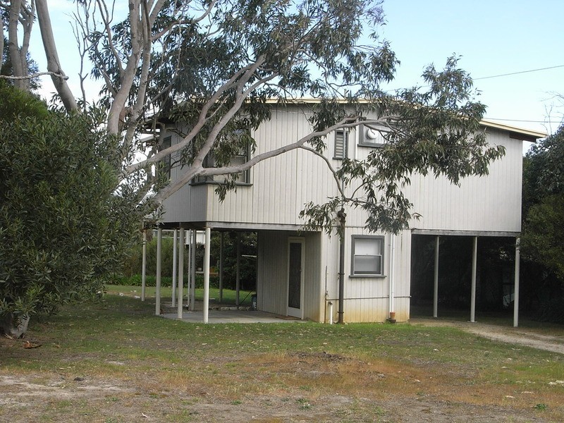 4 Sixth Avenue, Anglesea VIC 3230