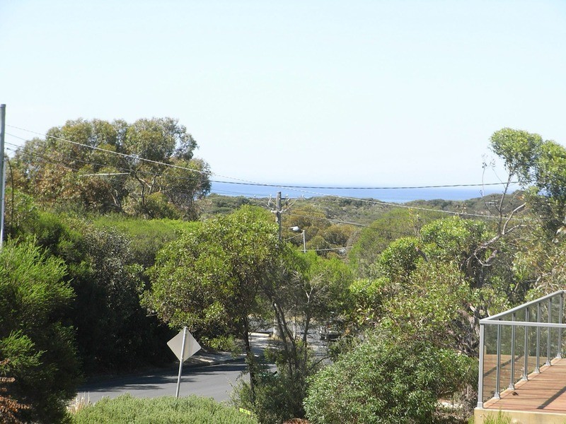 4 Sixth Avenue, Anglesea VIC 3230