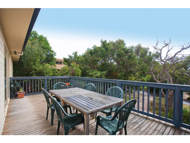 6 Birkdale  Close, Anglesea VIC 3230