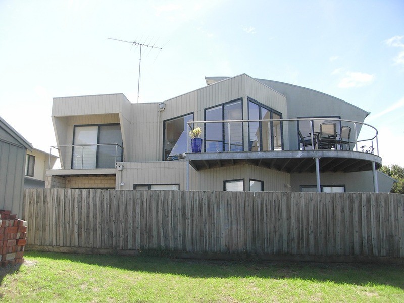 3/2A Walker Street, Anglesea VIC 3230