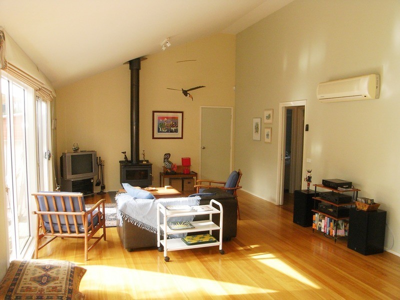 2/1 Inverlochy Street, Anglesea VIC 3230