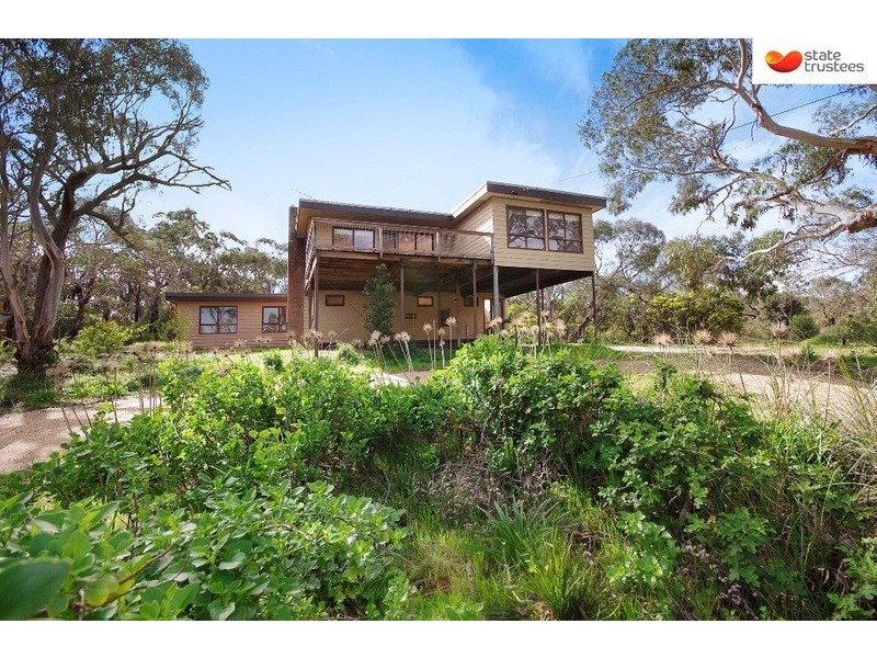 52 Aireys Street, Aireys Inlet VIC 3231
