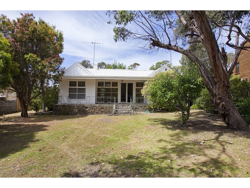 2 Foster  Street, Anglesea VIC 3230