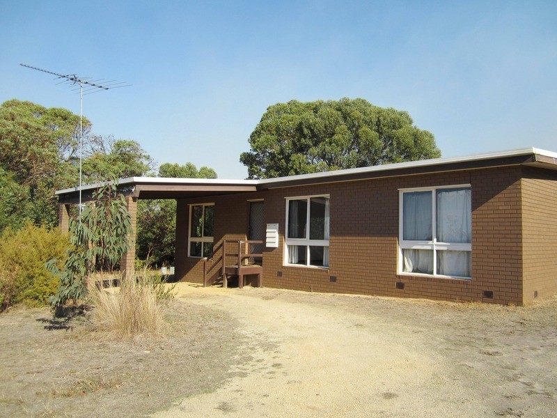 69 Seventh Avenue, Anglesea VIC 3230