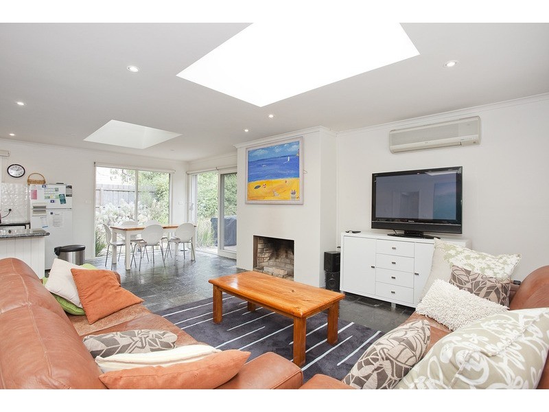 1B Sixth Avenue, Anglesea VIC 3230