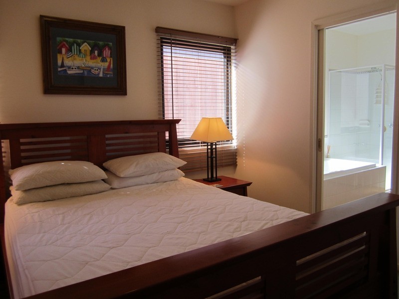 2A Walker Street, Anglesea VIC 3230