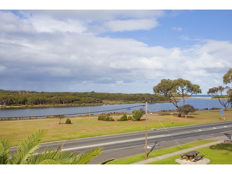 8/105 Great Ocean Road, Anglesea VIC 3230