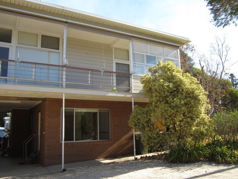 10 Ninth Avenue, Anglesea VIC 3230