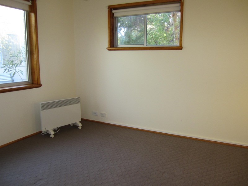 10 Ninth Avenue, Anglesea VIC 3230