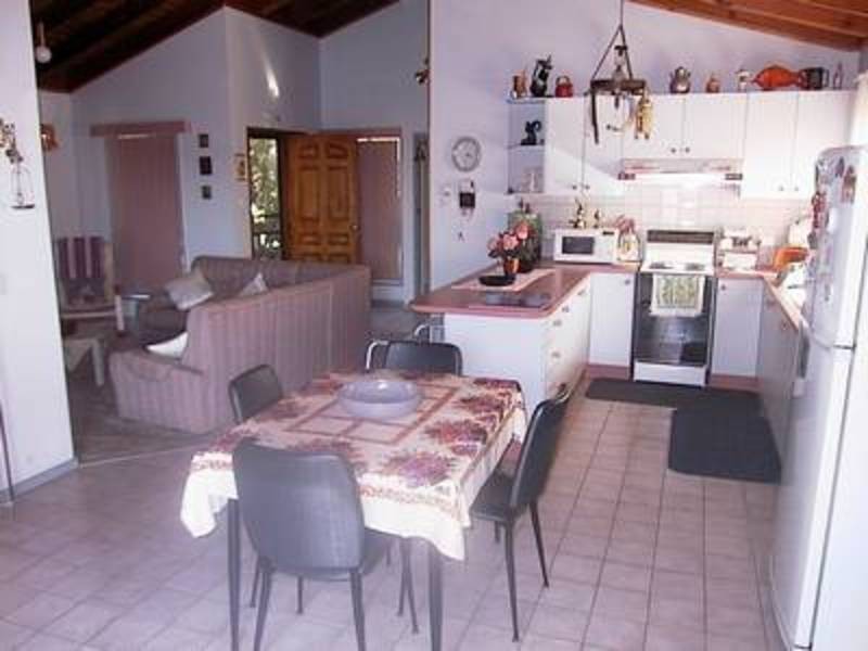 4 Chaffey Court, St Leonards VIC 3223