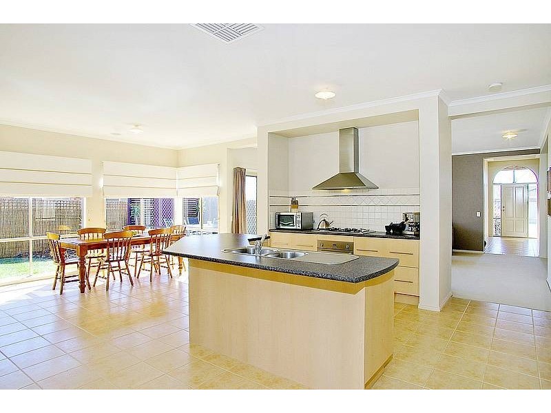 14 Macauley Way, Drysdale VIC 3222