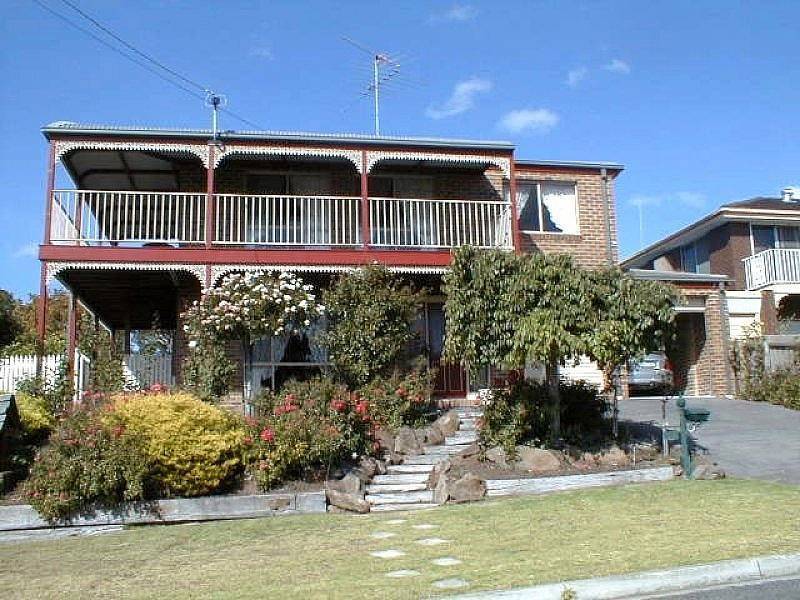 17 Bukatilla Avenue, Clifton Springs VIC 3222