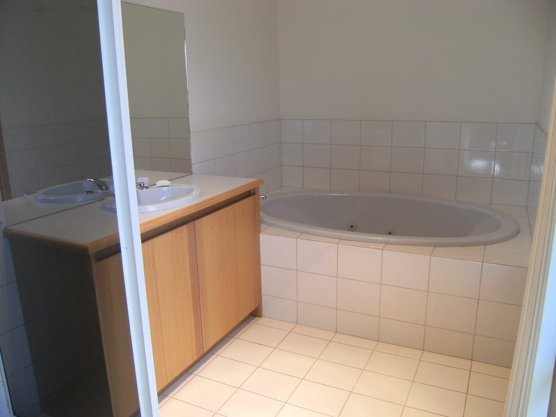 23 Edgewater Drive, Clifton Springs VIC 3222