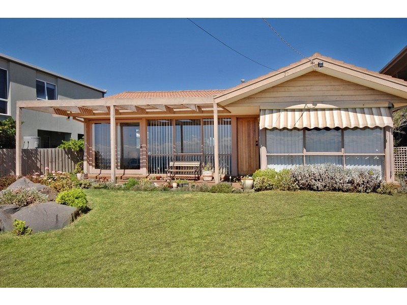 23 Edgewater Drive, Clifton Springs VIC 3222