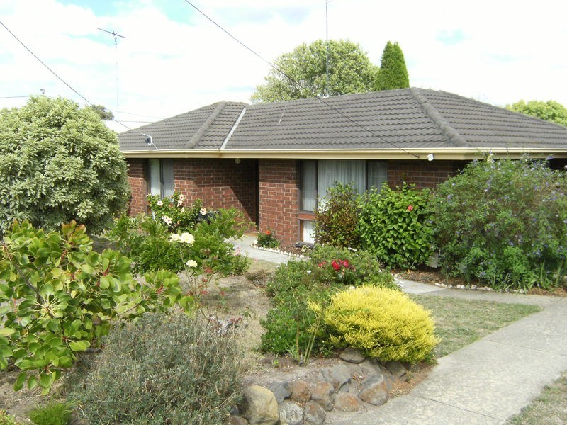 4 Mokera Avenue, Clifton Springs VIC 3222