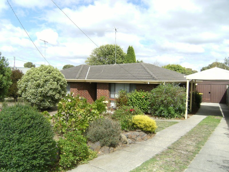 4 Mokera Avenue, Clifton Springs VIC 3222