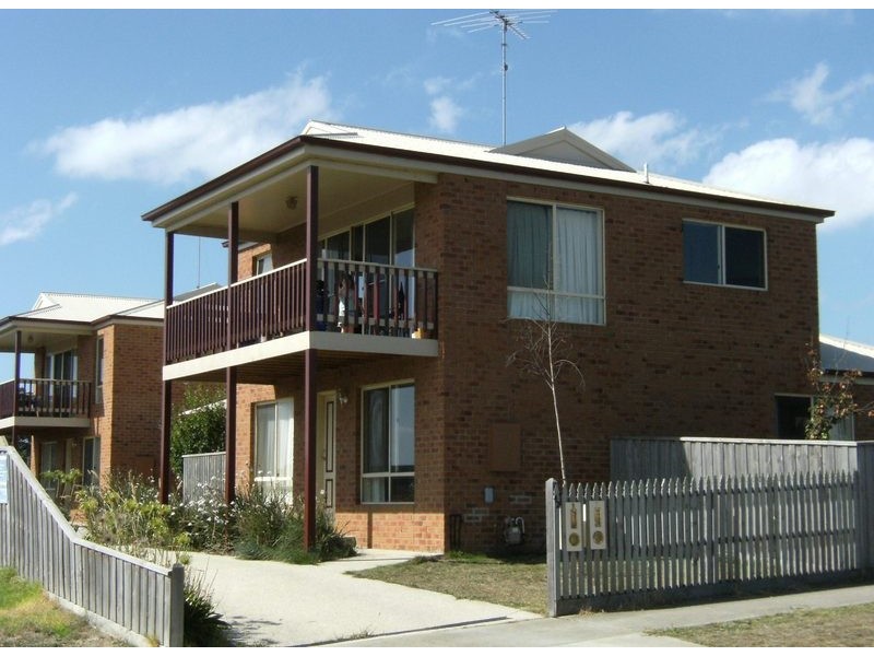 1/42 Donvale Drive, Leopold VIC 3224