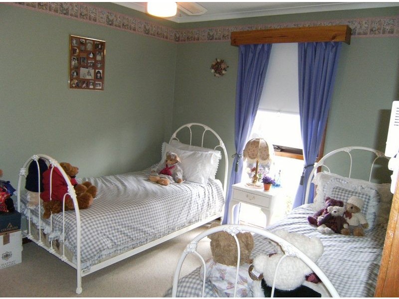 45 Thamballina Road, Clifton Springs VIC 3222