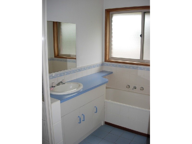 2/3 Carolanne Drive, Drysdale VIC 3222