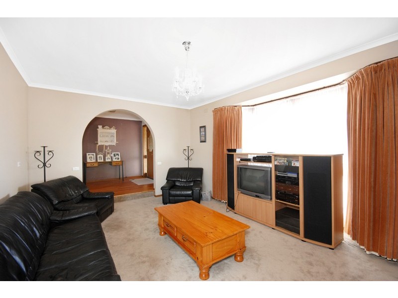 34 Maraboora Avenue, Clifton Springs VIC 3222