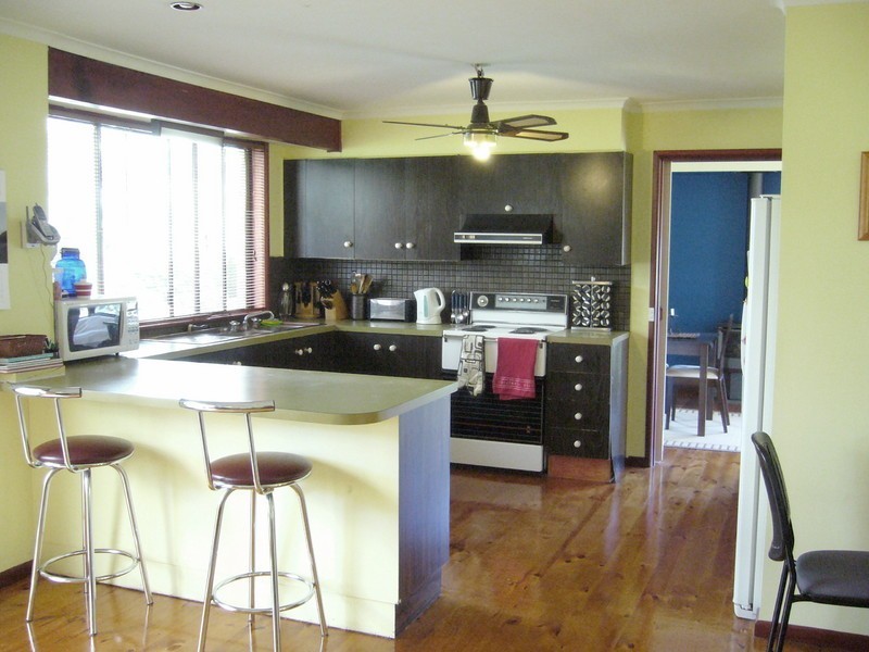 37-39 Carawatha Avenue, Clifton Springs VIC 3222