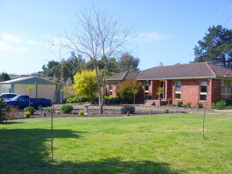 37-39 Carawatha Avenue, Clifton Springs VIC 3222