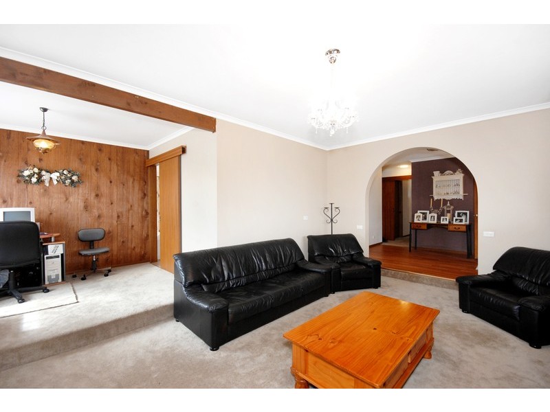 34 Maraboora Avenue, Clifton Springs VIC 3222