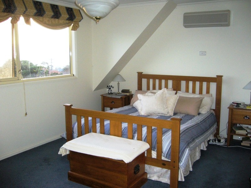 9 Coorumby Avenue, Clifton Springs VIC 3222