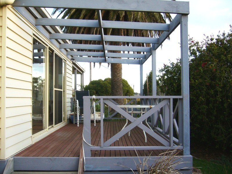 9 Coorumby Avenue, Clifton Springs VIC 3222