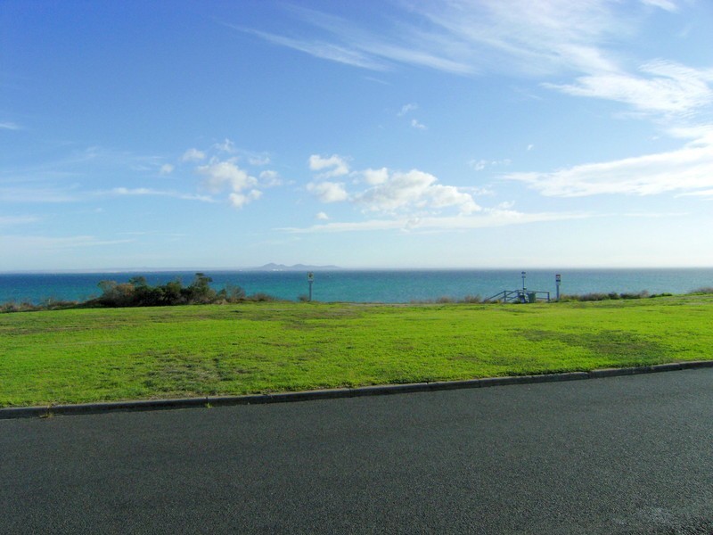 16 Edgewater Drive, Clifton Springs VIC 3222