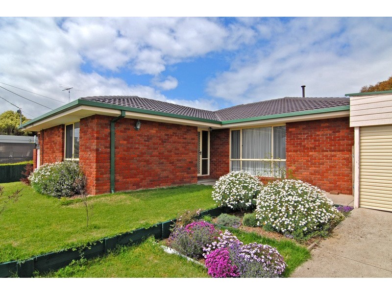 8 Camberwarra Avenue, Clifton Springs VIC 3222