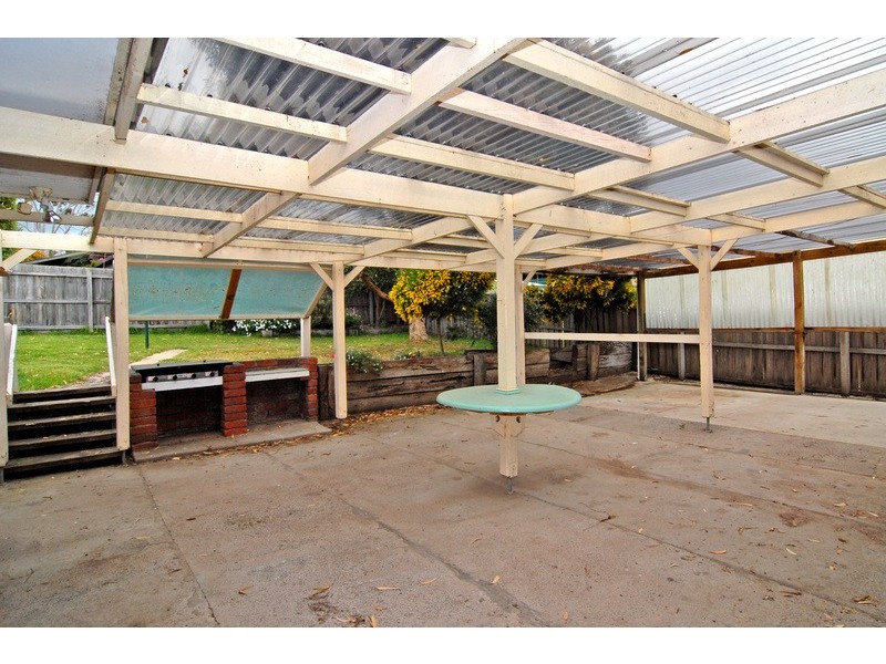 8 Camberwarra Avenue, Clifton Springs VIC 3222