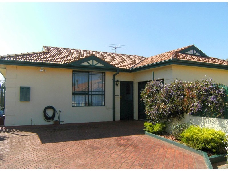 2/67 Dandarriga Drive, Clifton Springs VIC 3222