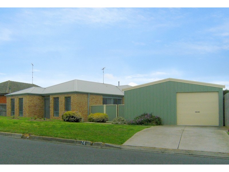 74 Yarramundi Drive, Clifton Springs VIC 3222