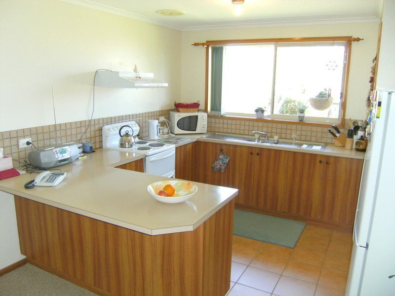 18 Tony Street, Drysdale VIC 3222