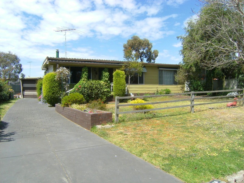 3 Barringup Avenue, Clifton Springs VIC 3222