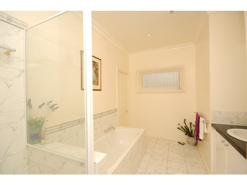 13 Wintersun Court, Clifton Springs VIC 3222