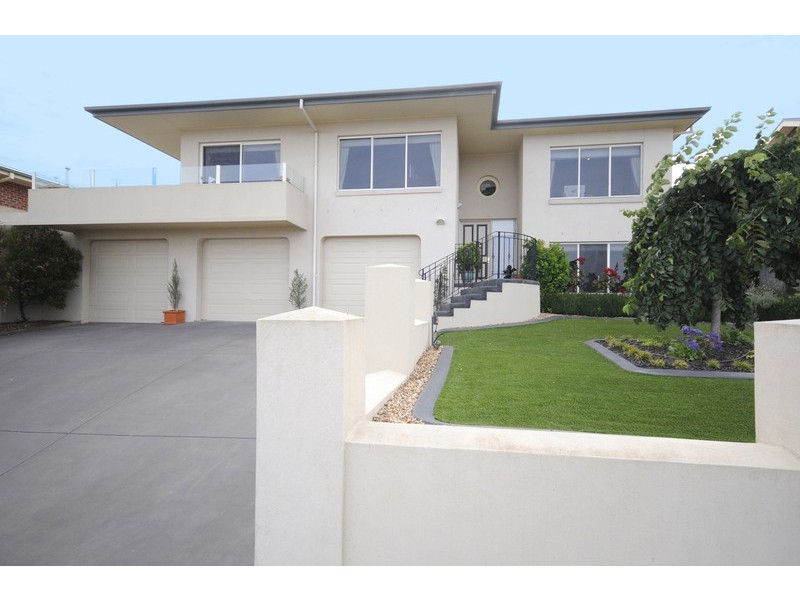 13 Wintersun Court, Clifton Springs VIC 3222