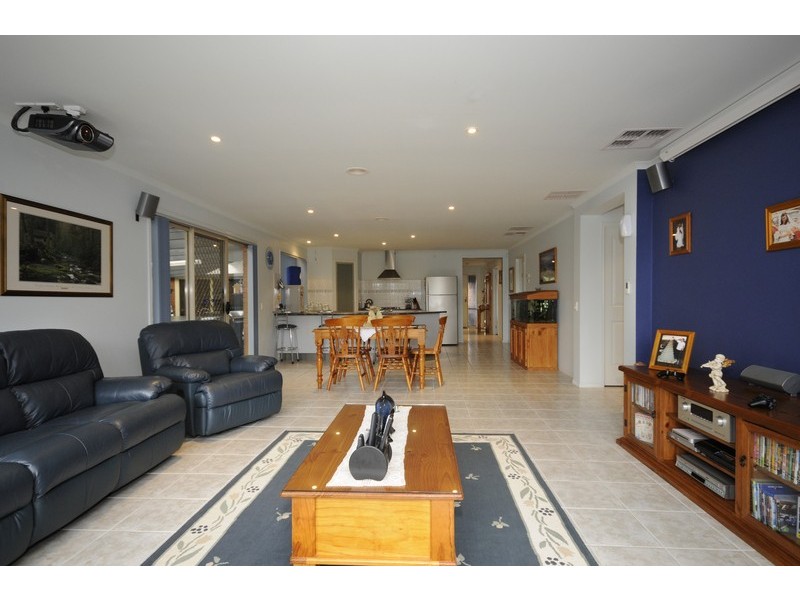 18 Carapooka Avenue, Clifton Springs VIC 3222