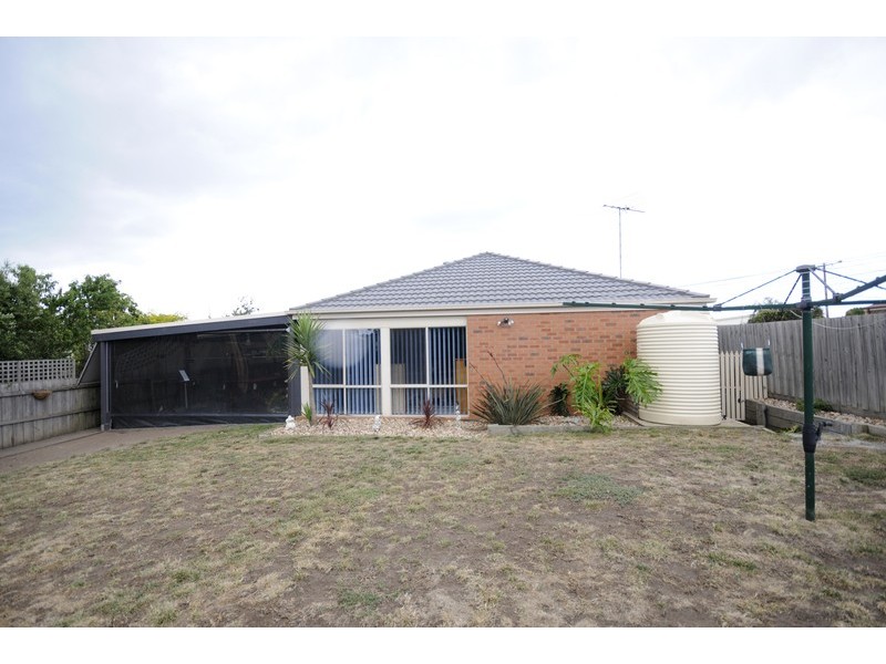 18 Carapooka Avenue, Clifton Springs VIC 3222