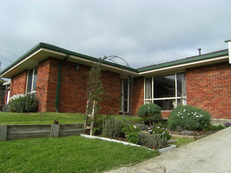 8 Camberwarra Avenue, Clifton Springs VIC 3222