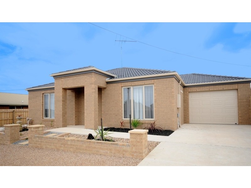 1/9 Kimberley Avenue, Drysdale VIC 3222