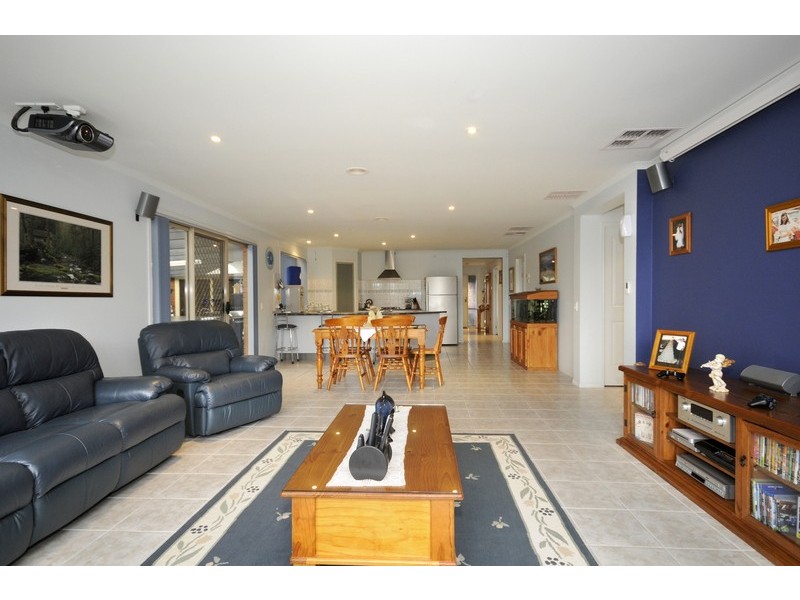 18 Carapooka Avenue, Clifton Springs VIC 3222