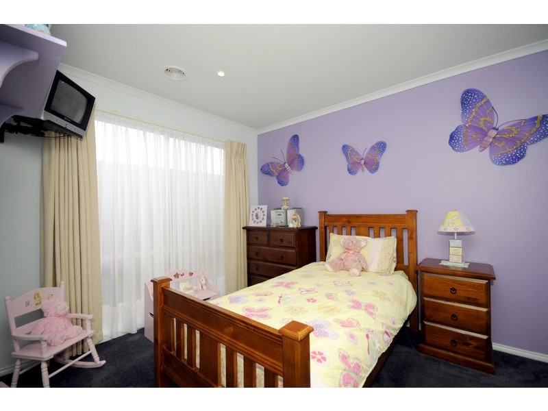 18 Carapooka Avenue, Clifton Springs VIC 3222