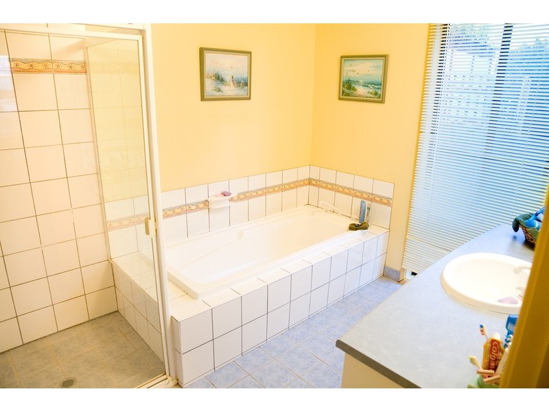 14 Country Club Drive, Clifton Springs VIC 3222