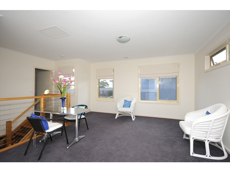 2/38 Maraboora Avenue, Clifton Springs VIC 3222