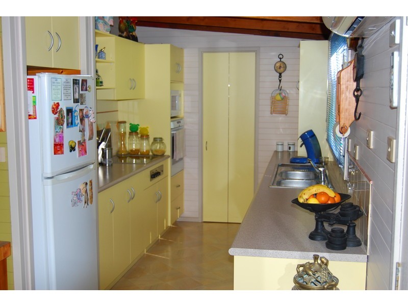 121 Beacon Point Road, Clifton Springs VIC 3222