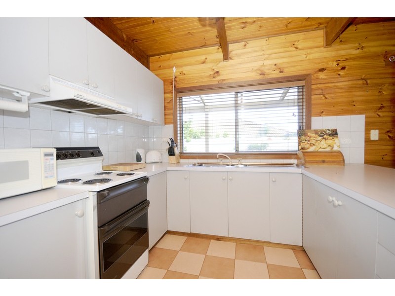 35 Leawarra Way, Clifton Springs VIC 3222